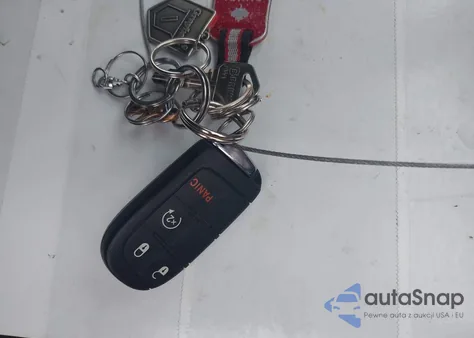 2019 Jeep Compass Latitude 4X4 из США, поврежденный, VIN 3C4NJDBB8KT847654